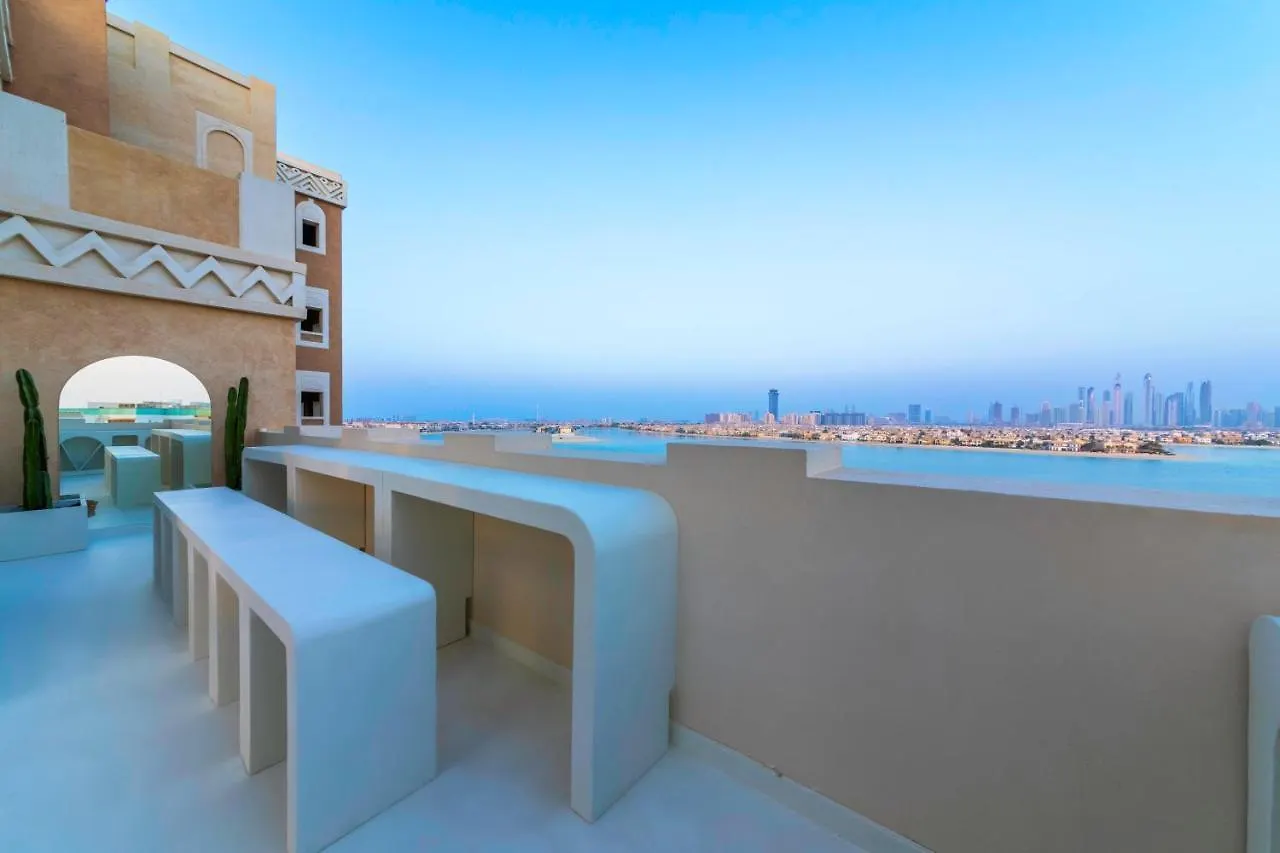 Апартаменты Maison Privee - Luxury Palm Penthouse With Beach & Sea View Дубай