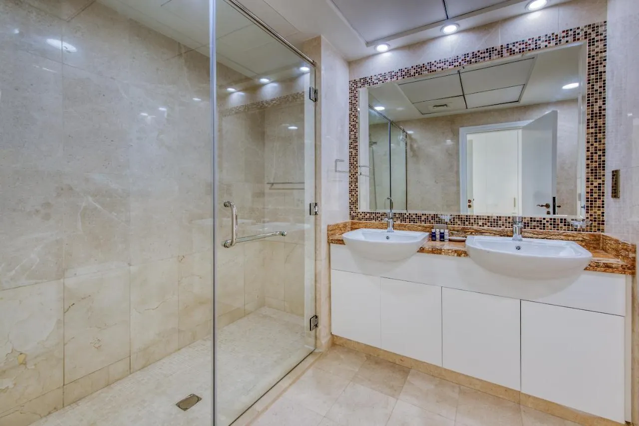 Апартаменты Maison Privee - Luxury Palm Penthouse With Beach & Sea View Дубай ОАЭ